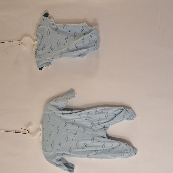 Like new!!! Carter's Child of Mine set Double Zip Footed and bodysuit Blue Dino - Picture 9 of 9